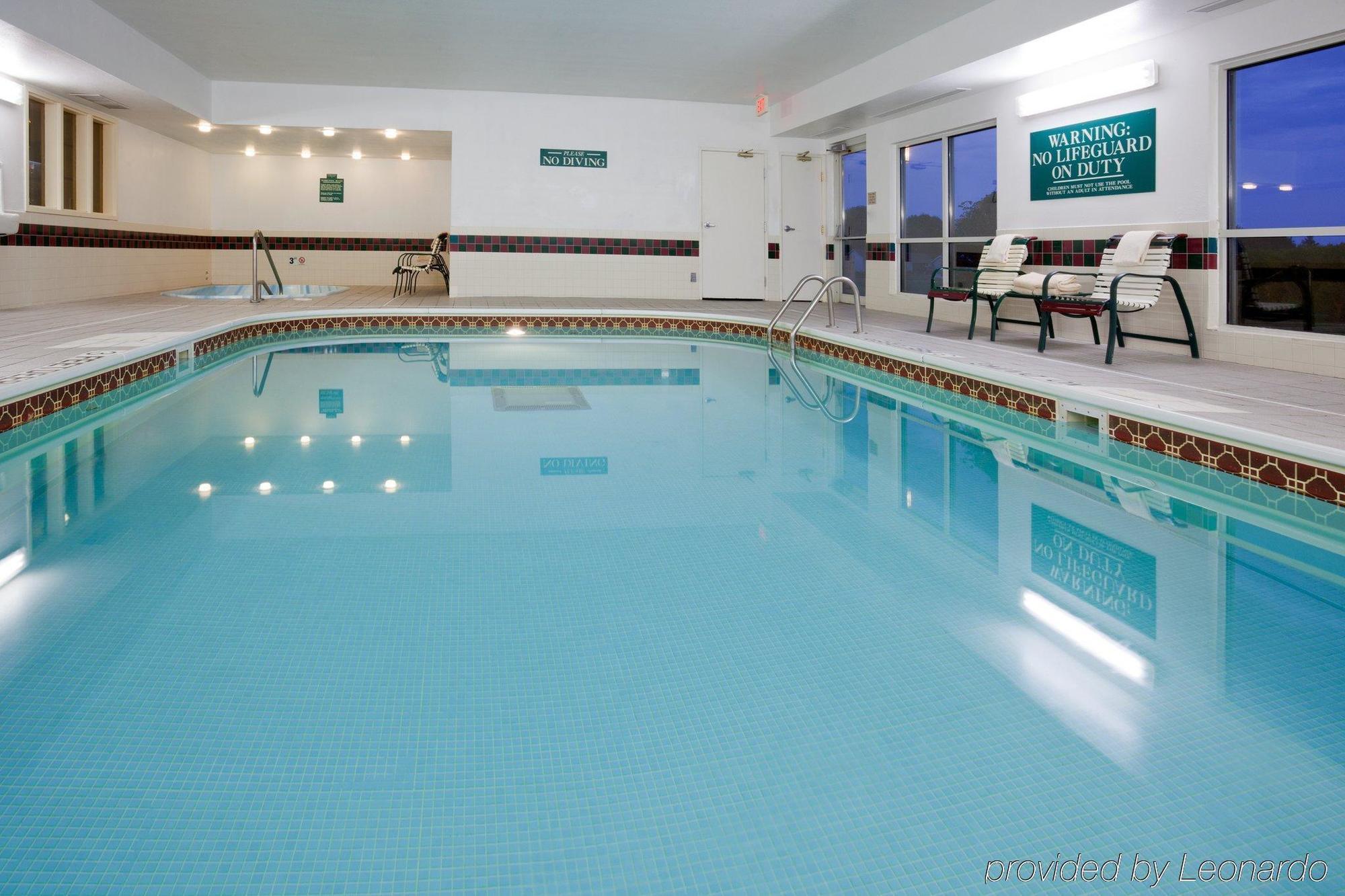 Country Inn & Suites By Radisson, Owatonna, Mn Экстерьер фото